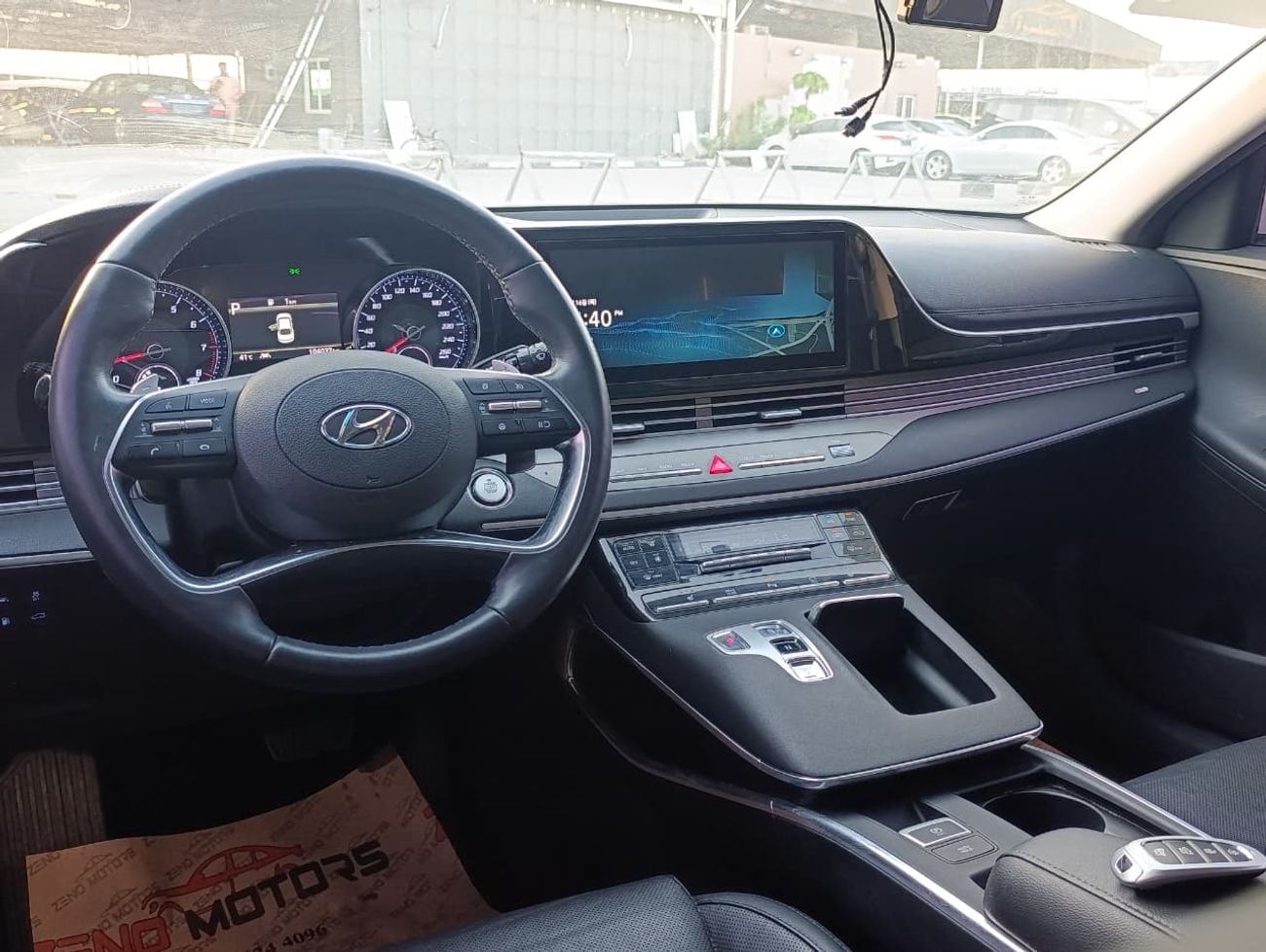 هيونداي جراندور STD (NON GCC)