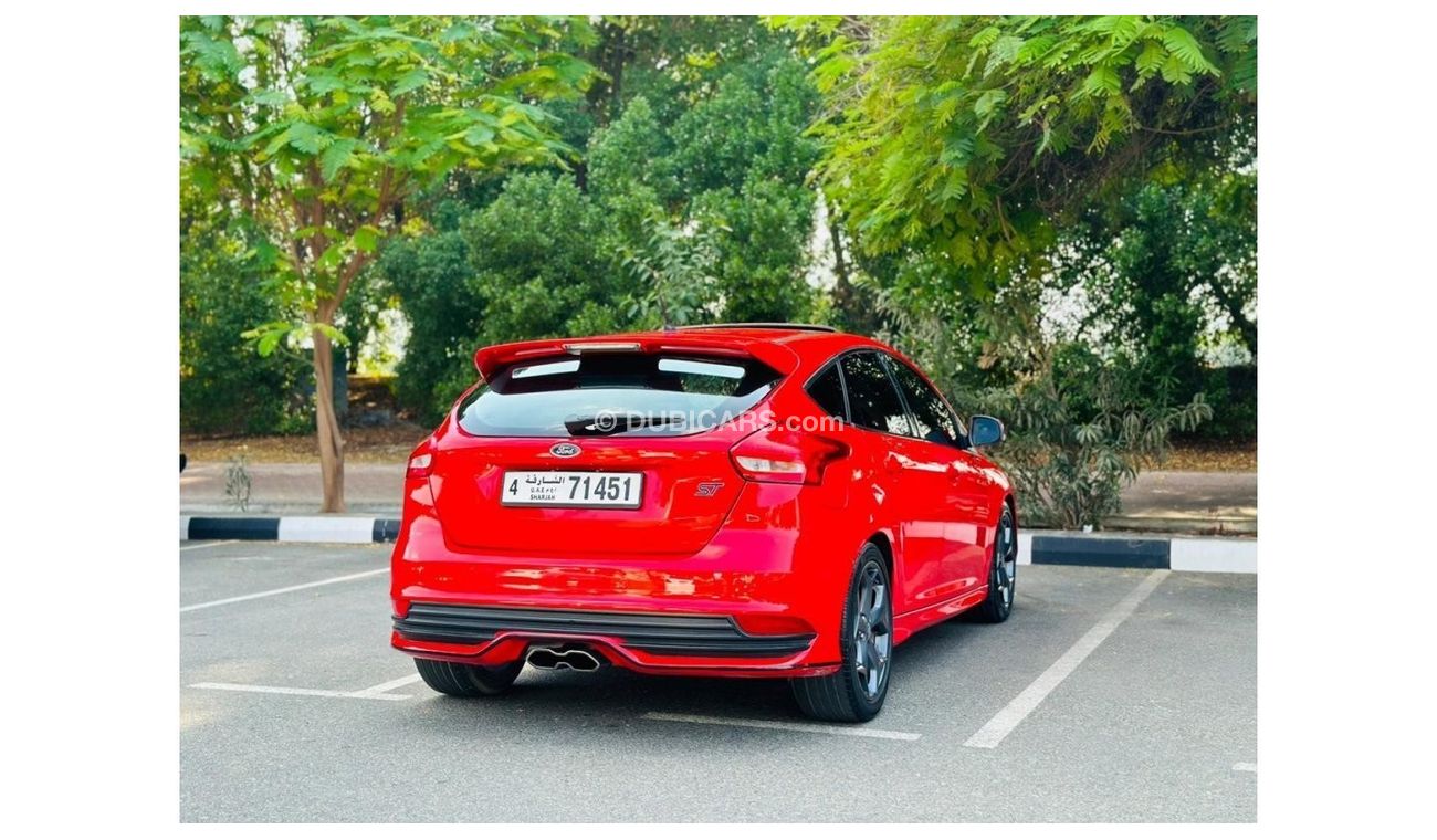 فورد فوكاس 2015 Ford Focus ST (3.5), 5dr Hatchback, 2L 4cyl Petrol, Manual, Front Wheel Drive