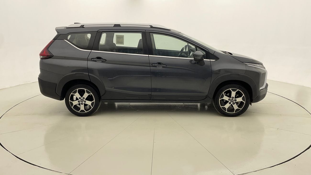 ميتسوبيشي إكسباندر كروس HIGHLINE 1.5 | بدون دفعة مقدمة | اختبار القيادة في المنزل