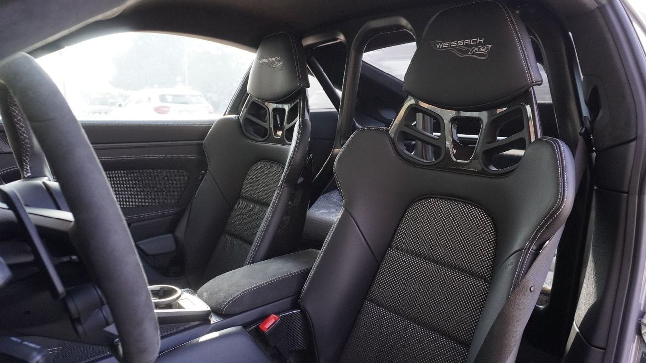 بورش 911 Carrera GTS 3.0L (450 HP) Coupe
