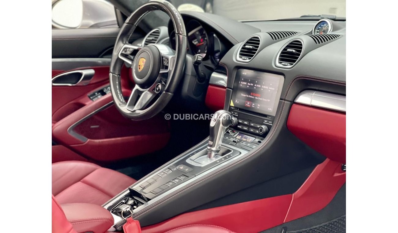 Porsche 718 Cayman 2019 Porsche 718 Cayman GTS, Porsche Warranty-Service Contract-Service History, GCC