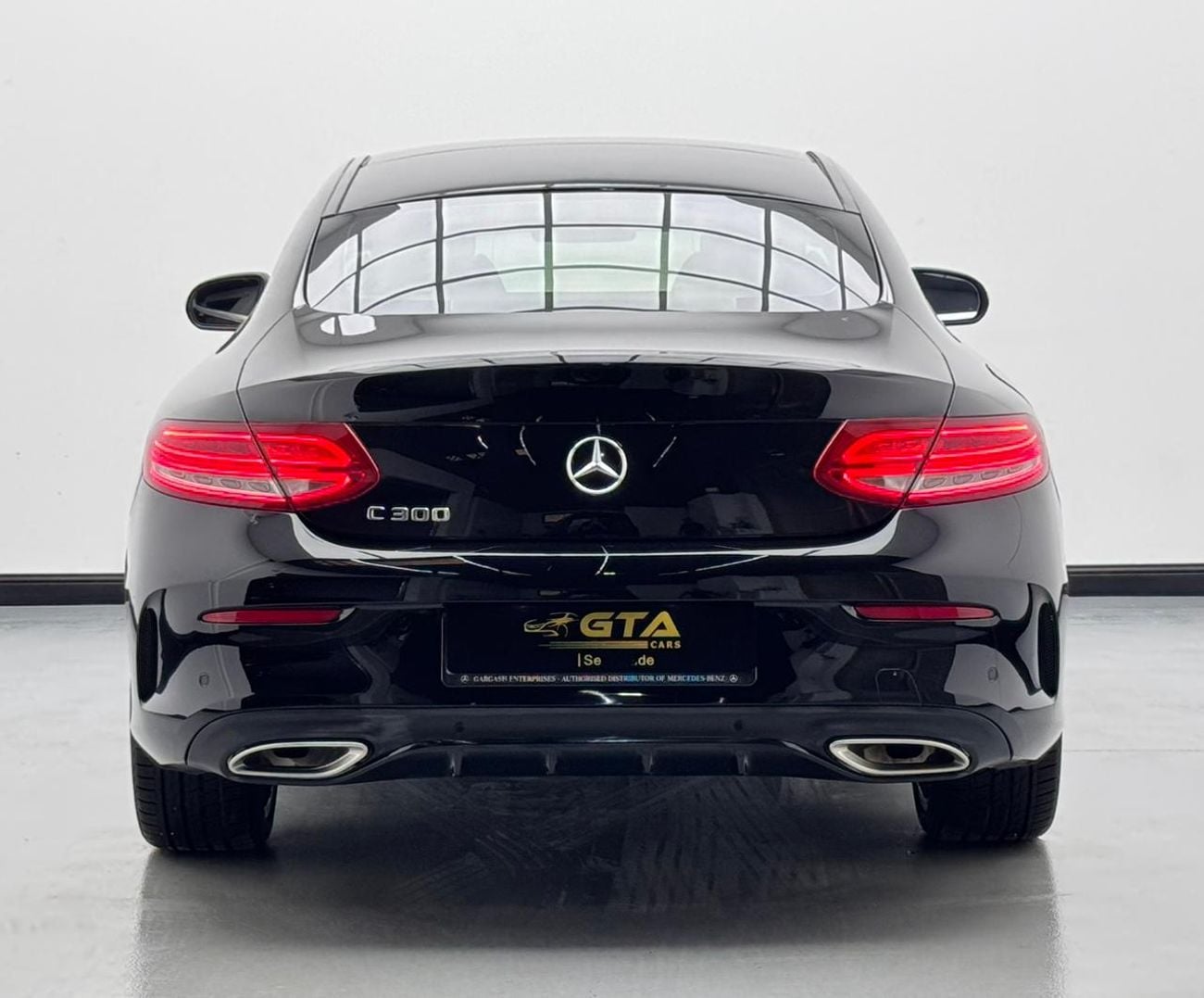 Mercedes Benz C300 STD 2017 Mercedes-Benz C300 Coupe, Mercedes Service History, Excellent Condition, GCC