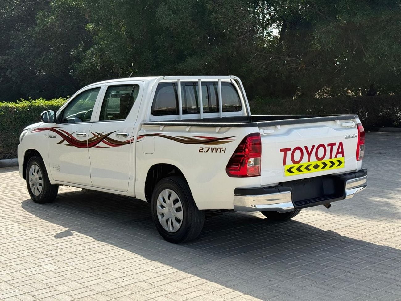 Toyota Hilux GL 2.7L Double Cab Utility RWD