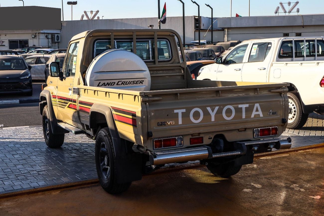 تويوتا لاند كروزر بيك آب  TOYOTA LAND CRUISER SINGLE CAB 4.0L 2025 MODEL M/T