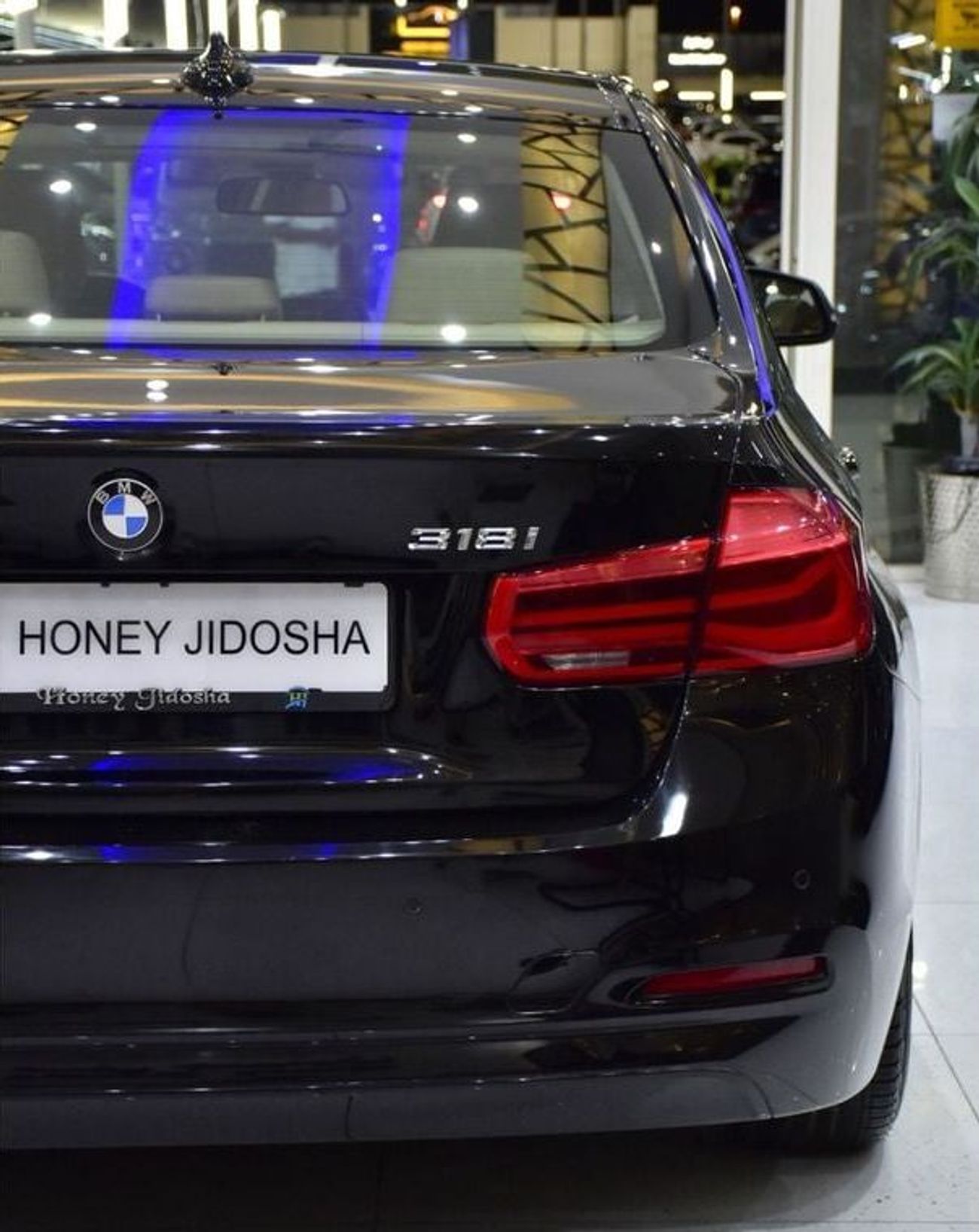 BMW 318i EXCELLENT DEAL for our BMW 318i ( 2016 Model ) in Black Color GCC Specs