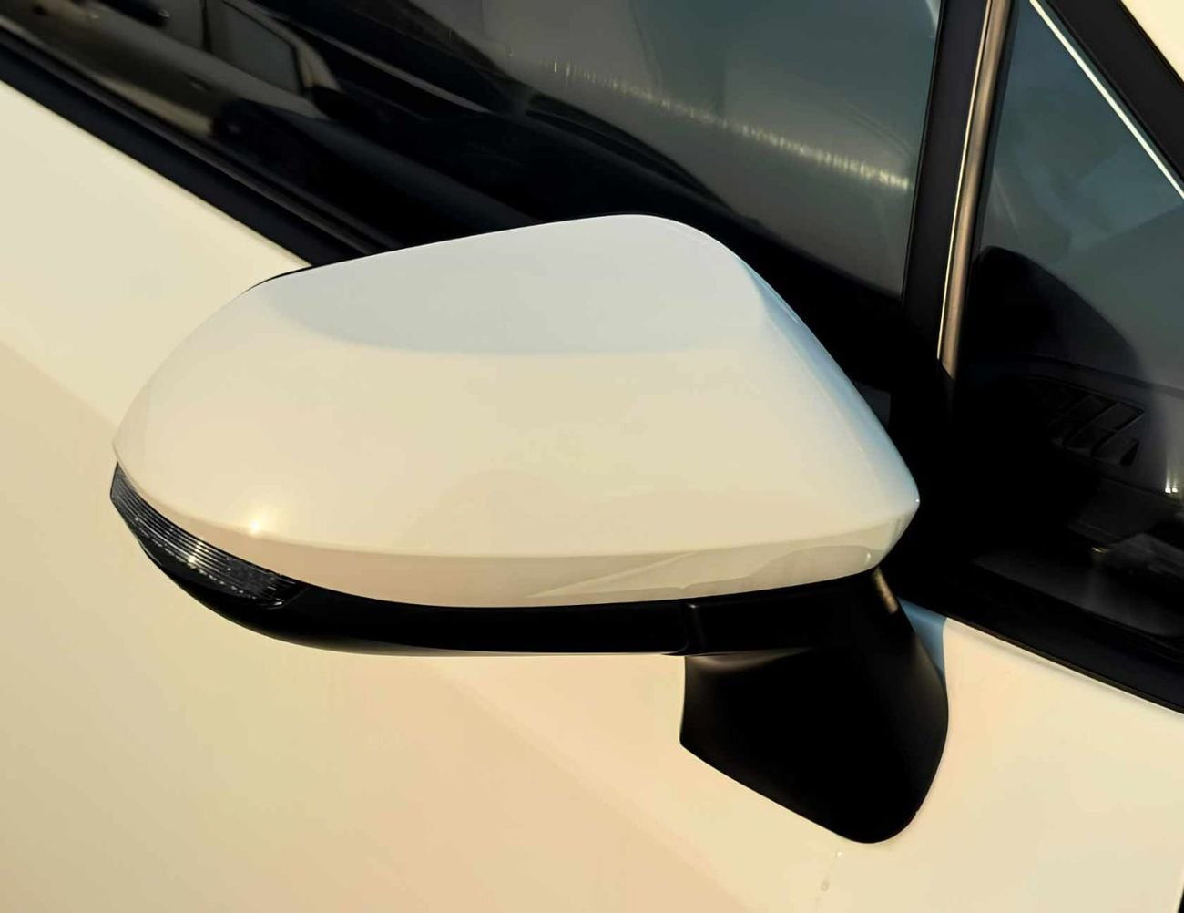 تويوتا كورولا HYBRID ELITE || 1.8L V4 / NEW SHAPE / ROOF MOUNTED CAMERA / READY UNITS (CODE # ELIF)
