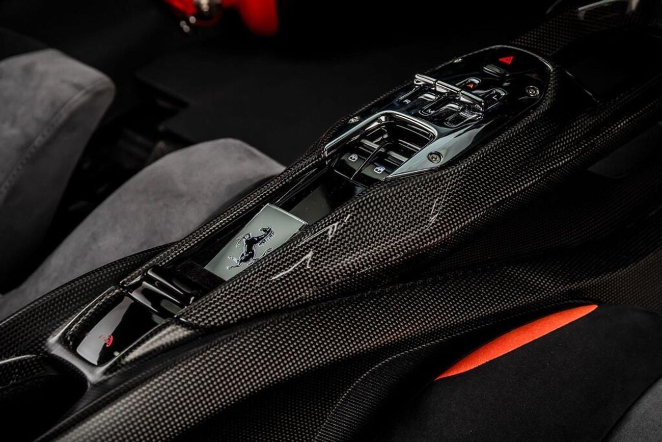 فيراري SF90 ستراديل STRADALE STRADALE