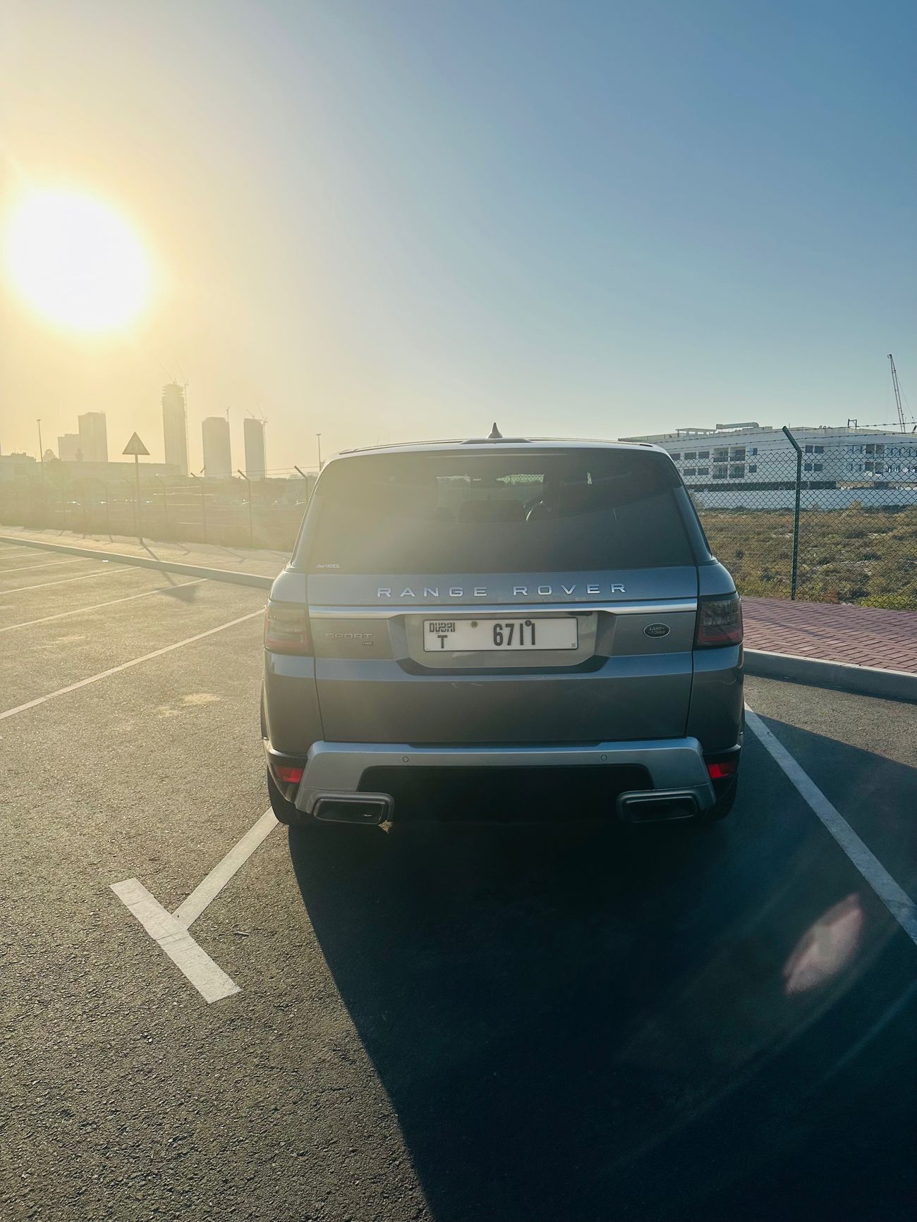 لاند روفر رينج روفر سبورت HSE Dynamic 5.0L (520 HP)