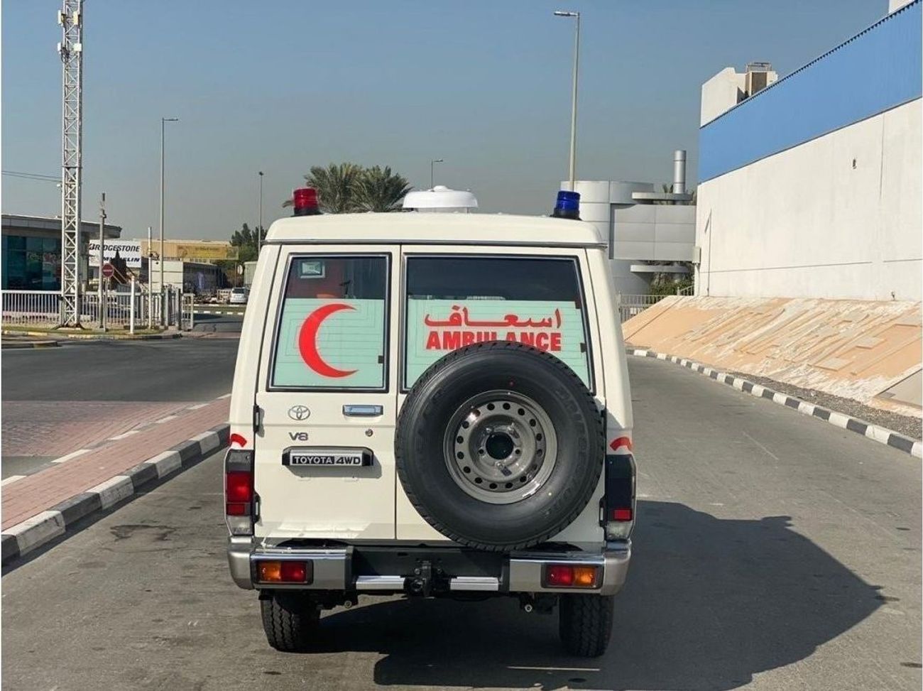 Toyota Land Cruiser 70 Ambulance