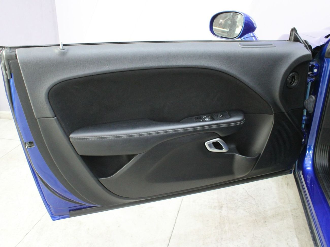 دودج تشالينجر R/T Shaker 5.7L (372 HP)