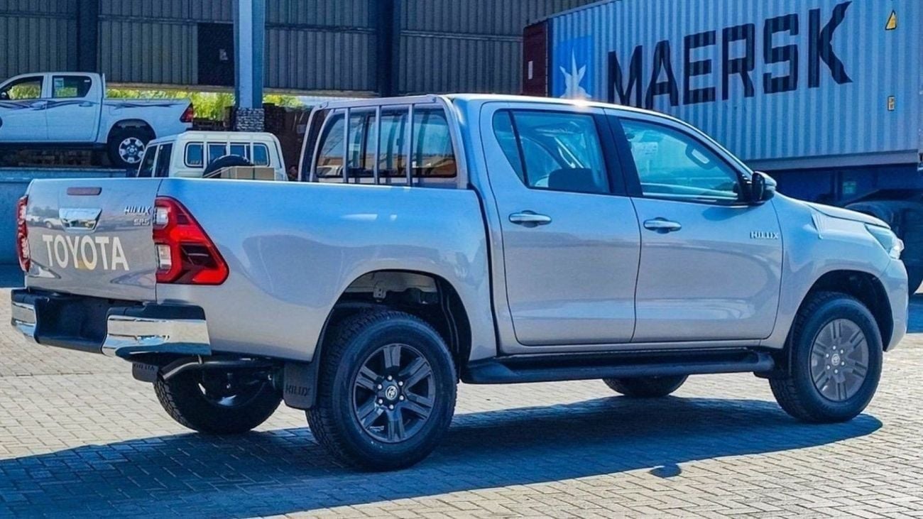 تويوتا هيلوكس SGLX Hilux 2.4L diesel full option MY25