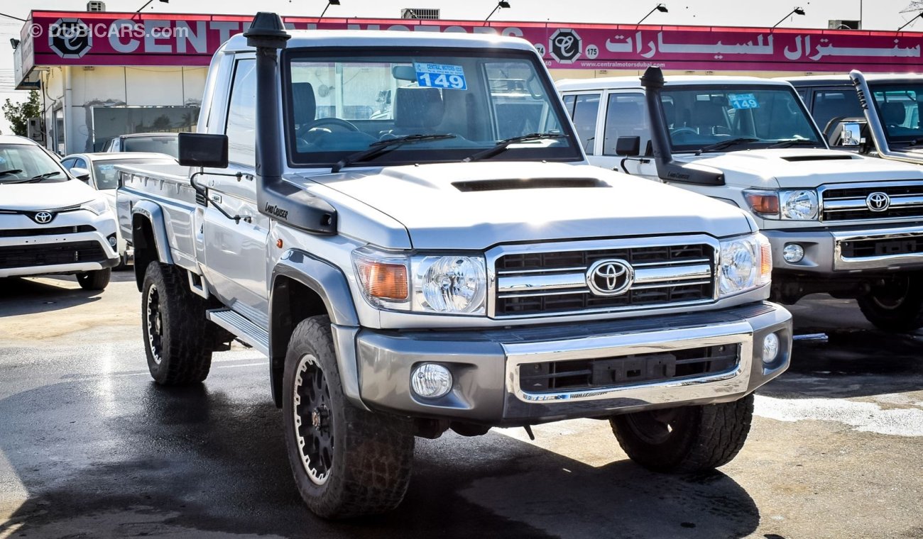 Toyota Land Cruiser Pick Up right hand drive single cab pick up diesel manual for export