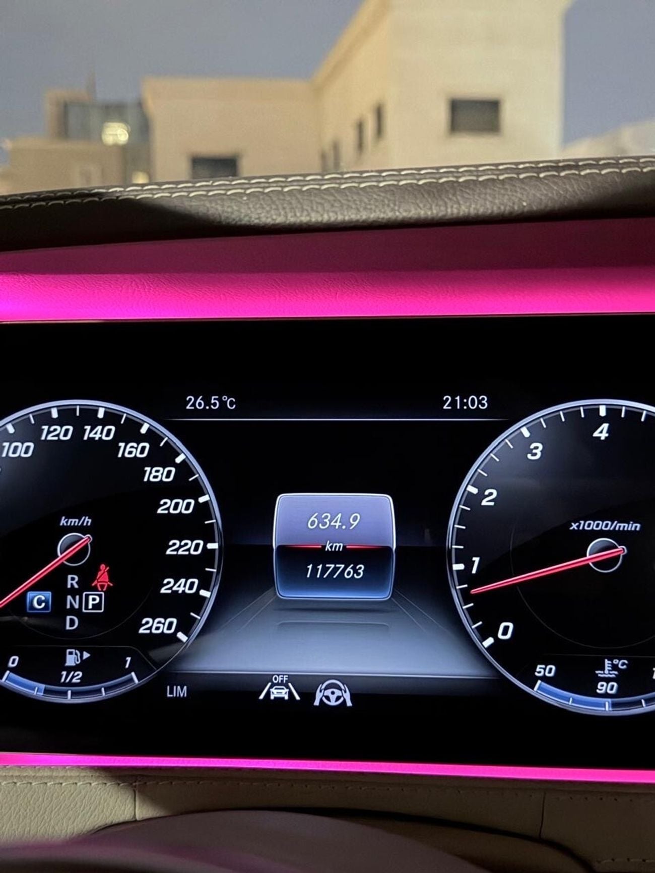 مرسيدس بنز S 560