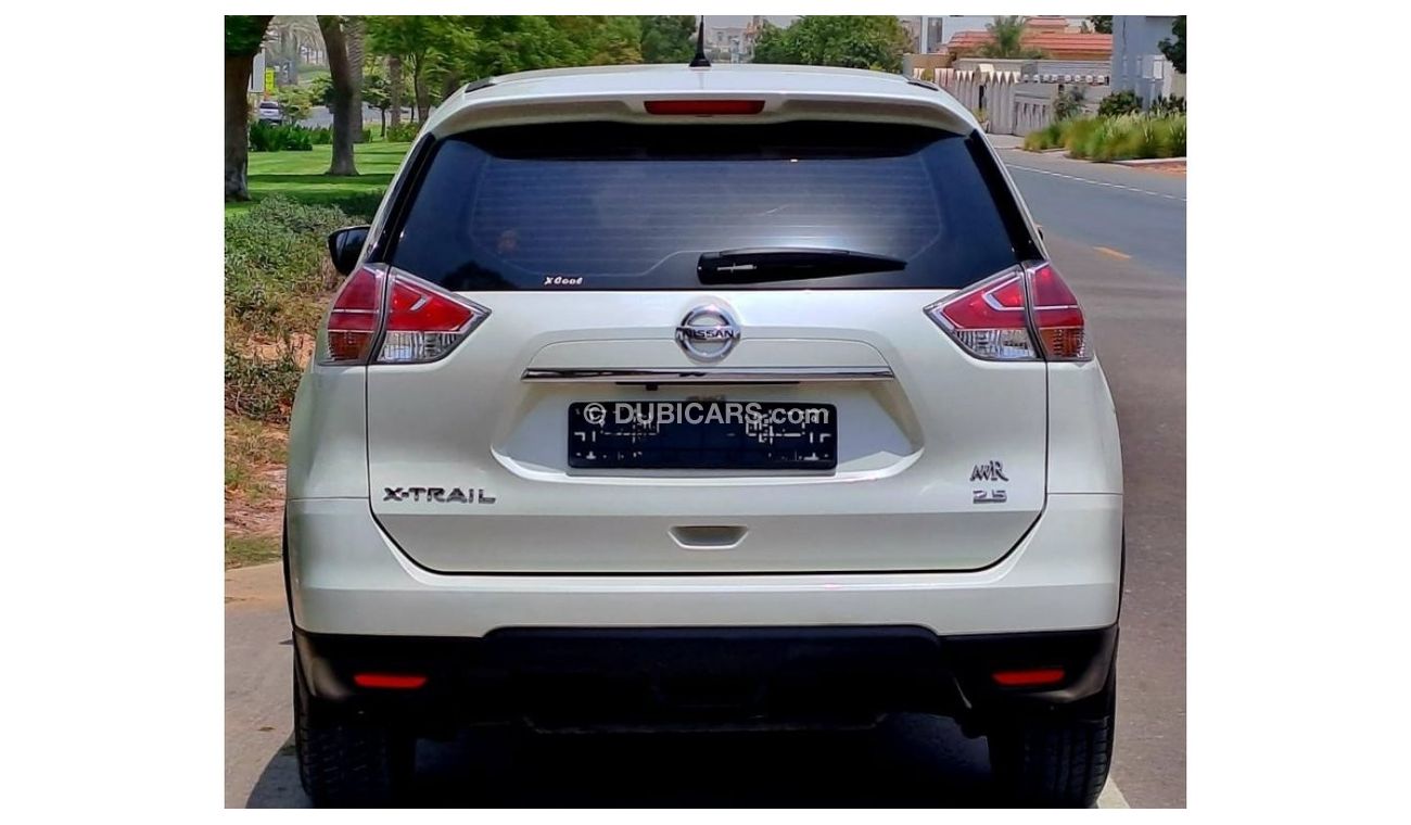 Nissan XTrail SV 2015 2.5L GCC (920x48/-MONTHLY)