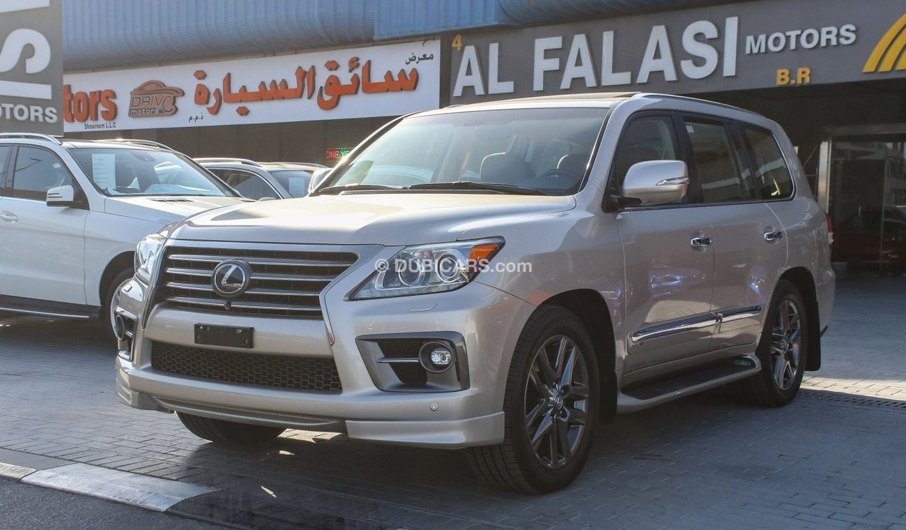 Lexus LX 570 S