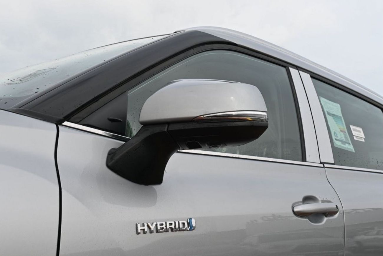 تويوتا هايلاندر Toyota Highlander Limited 2.5L Hybrid SUV, Model 2023 Color Silver