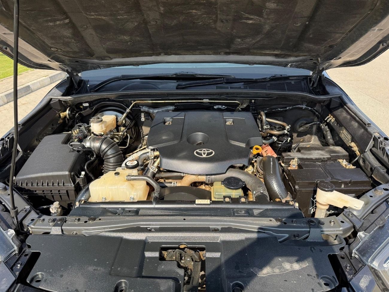 Toyota Hilux ADVENTURE Rogue export from Australia
