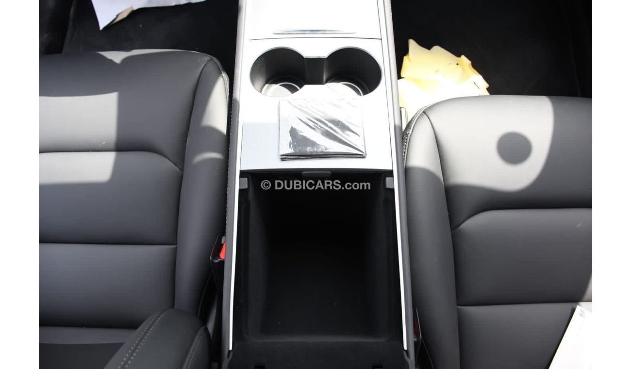 Tesla Model Y 2023 Tesla model Y