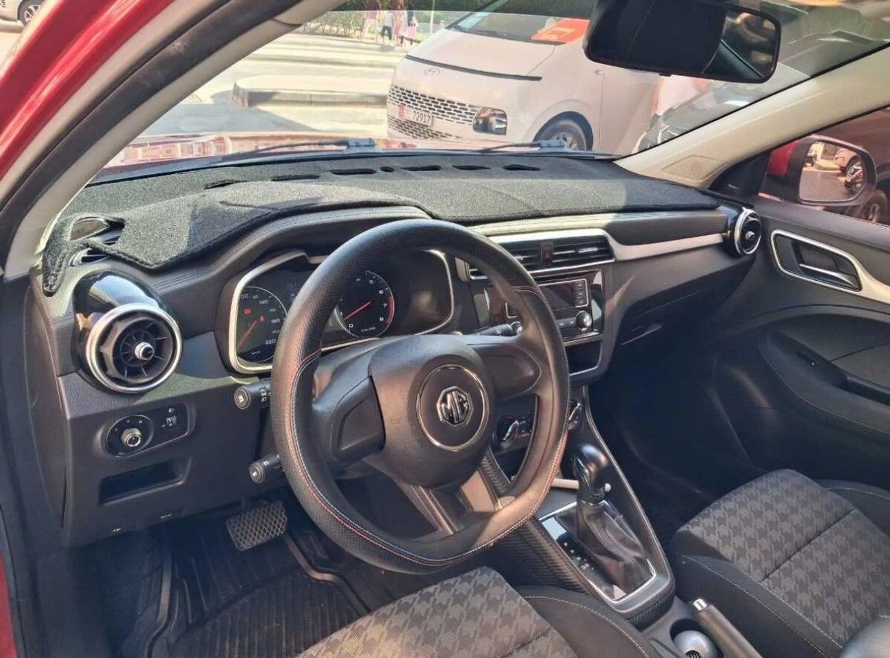 أم جي ZS 1.5L Standard