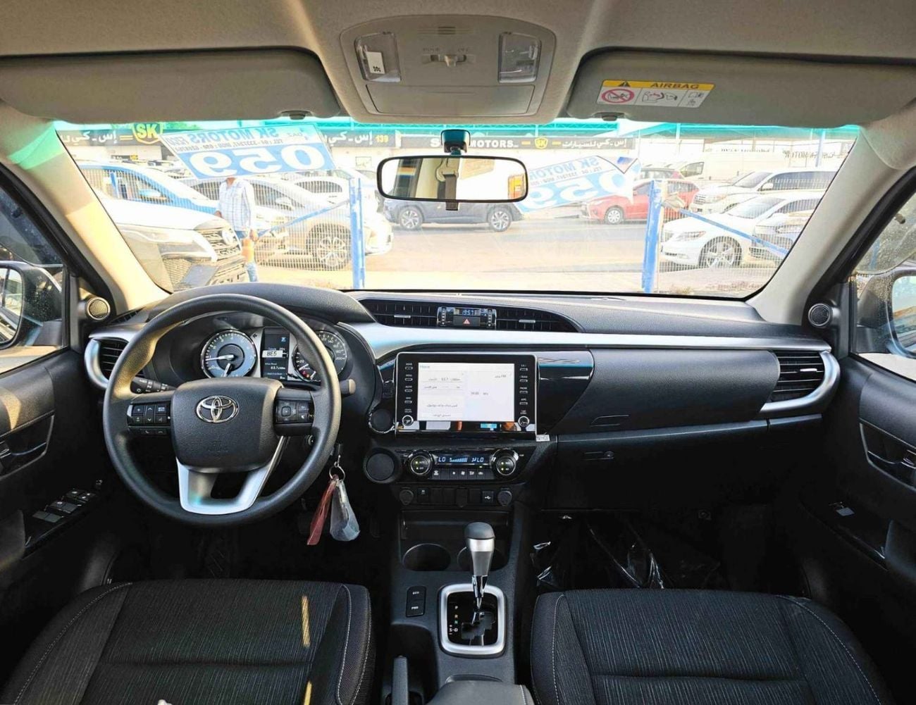 Toyota Hilux SR5 NARROW BODY / 2.7L PETROL V4 A/T / REAL CAMERA WITH CHROME BUMPERS / (CODE # HP2F2)