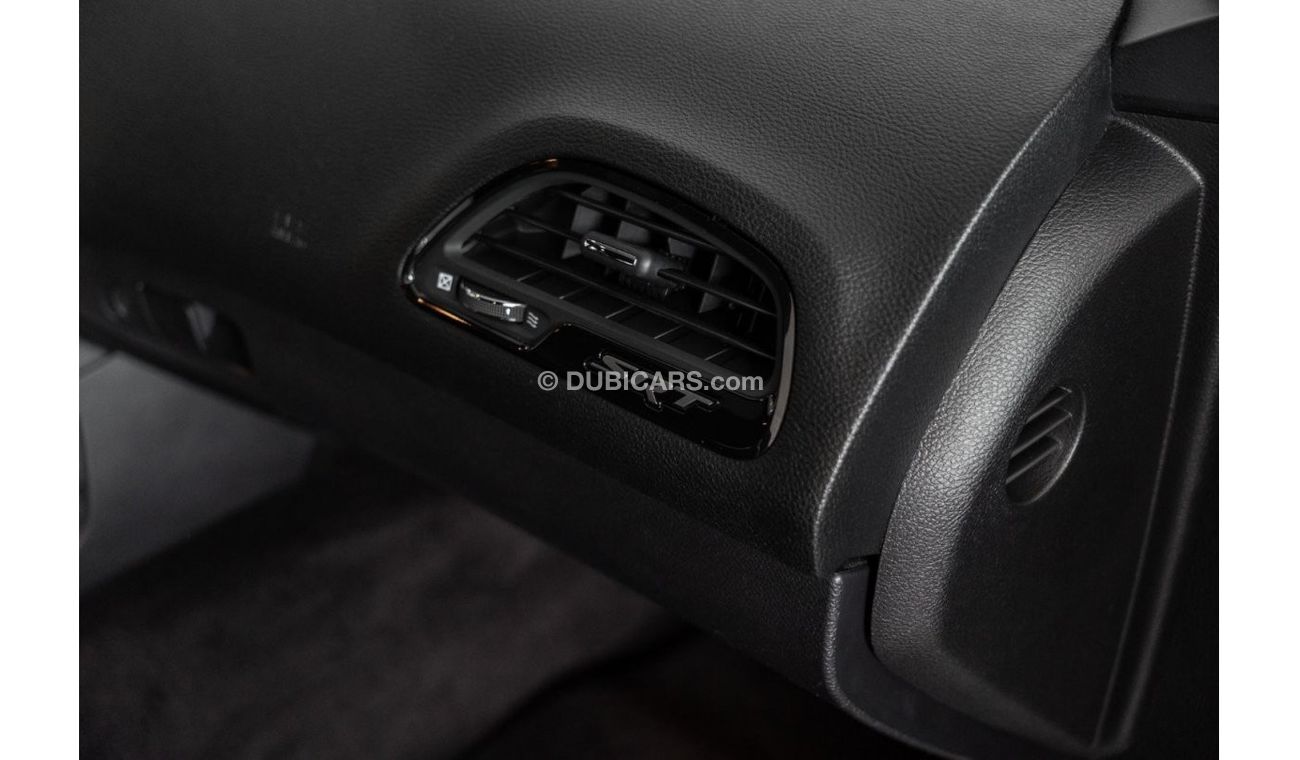 Dodge Challenger 2016 Dodge Challenger SRT 392 / Full-Service History