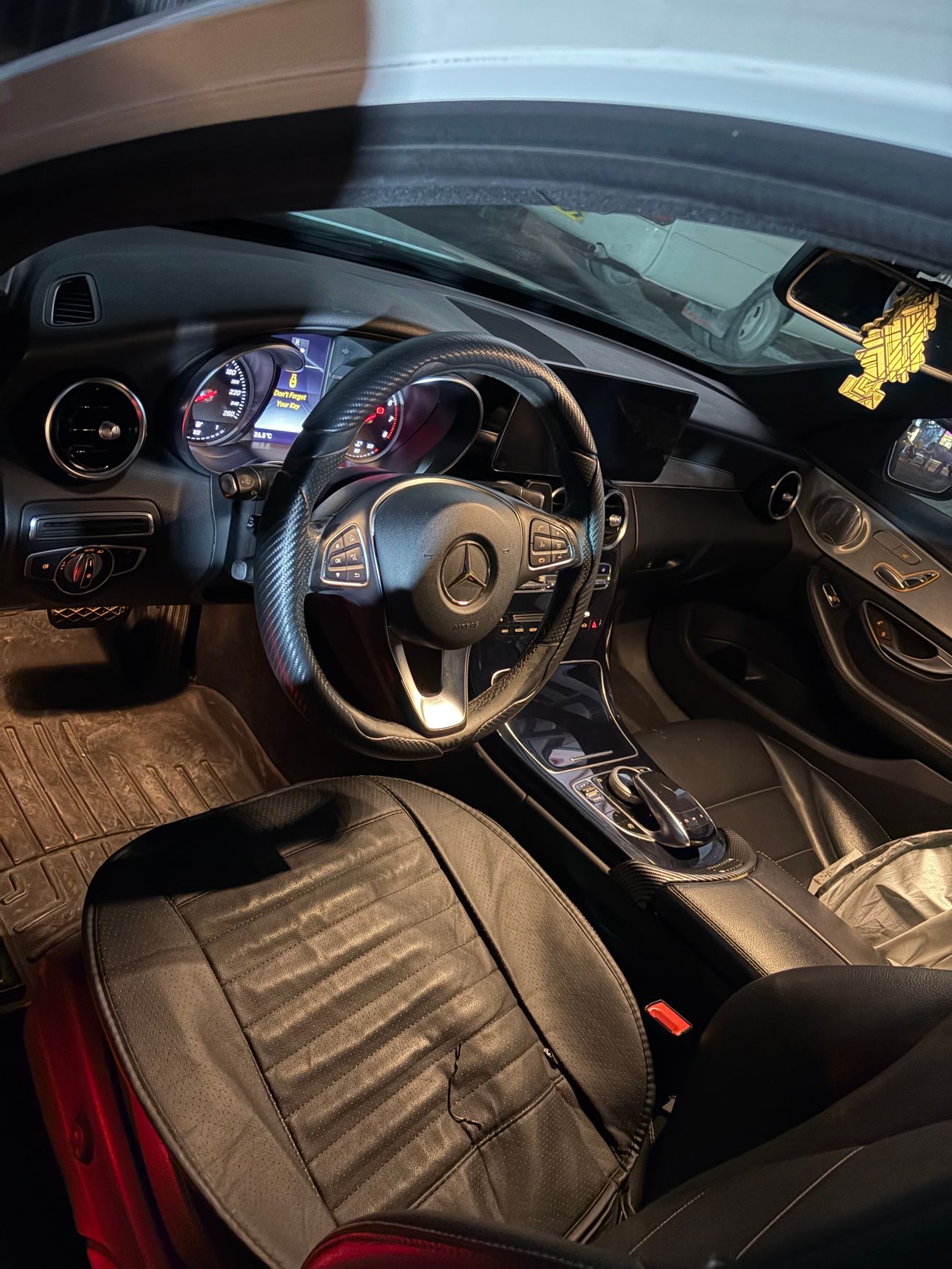 مرسيدس بنز C 300