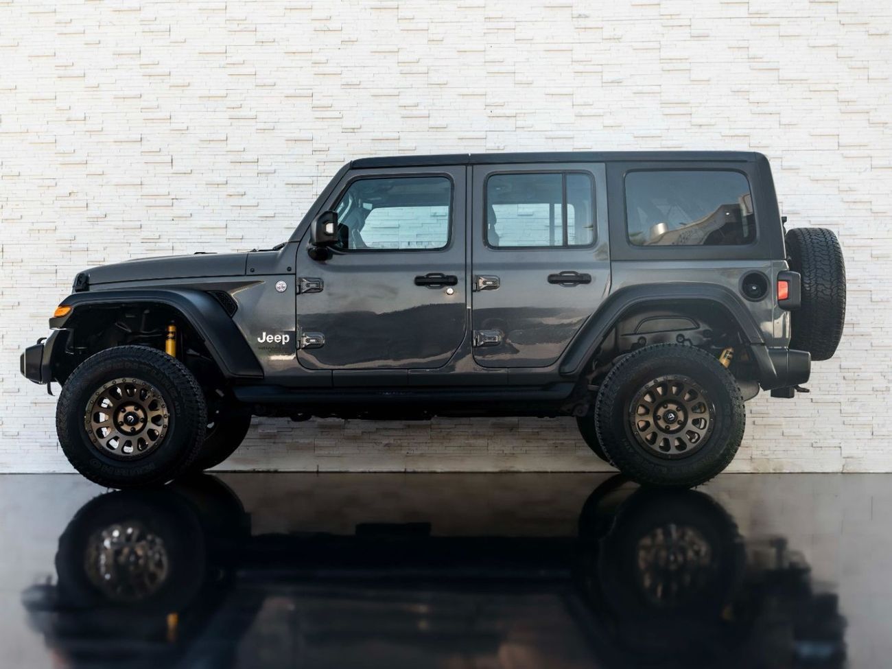 جيب رانجلر Unlimited Sport 3.6L A/T