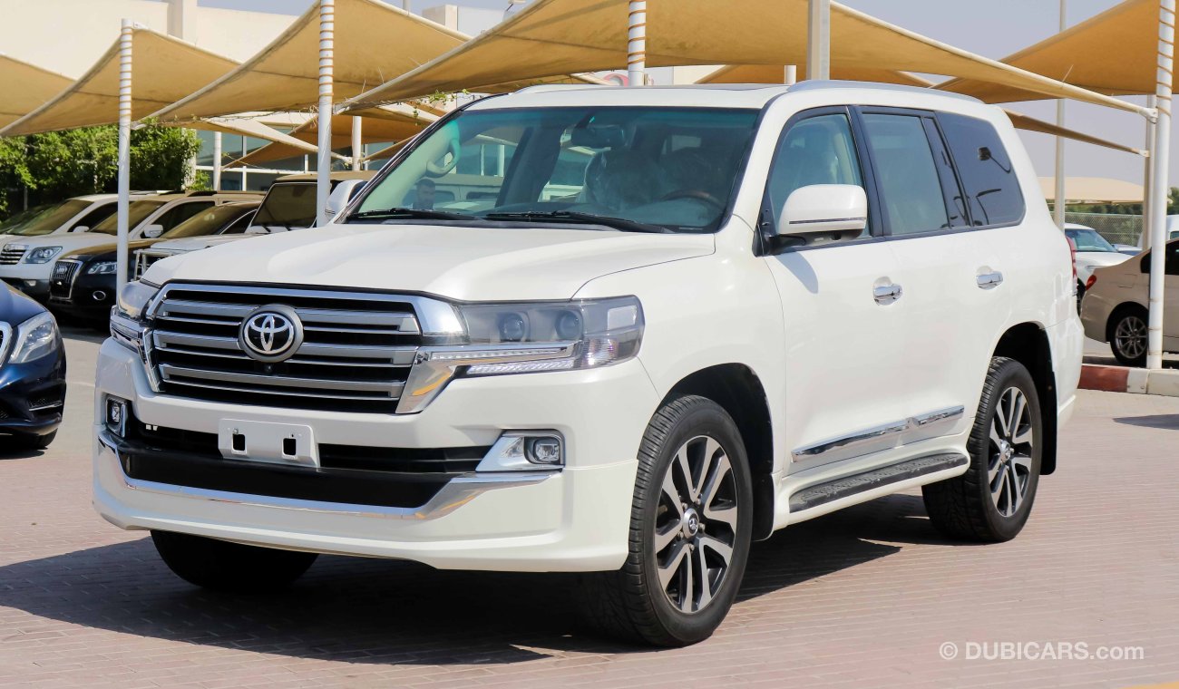 Toyota Land Cruiser GXR V8 Facelift to 2019