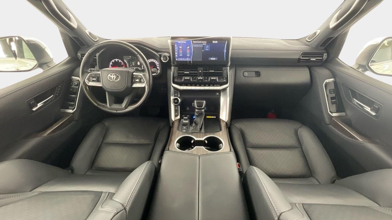 Toyota Land Cruiser VXR | upto AED 20,000 Ramadan Discount | Guaranteed Warranty | 0 Down Payment