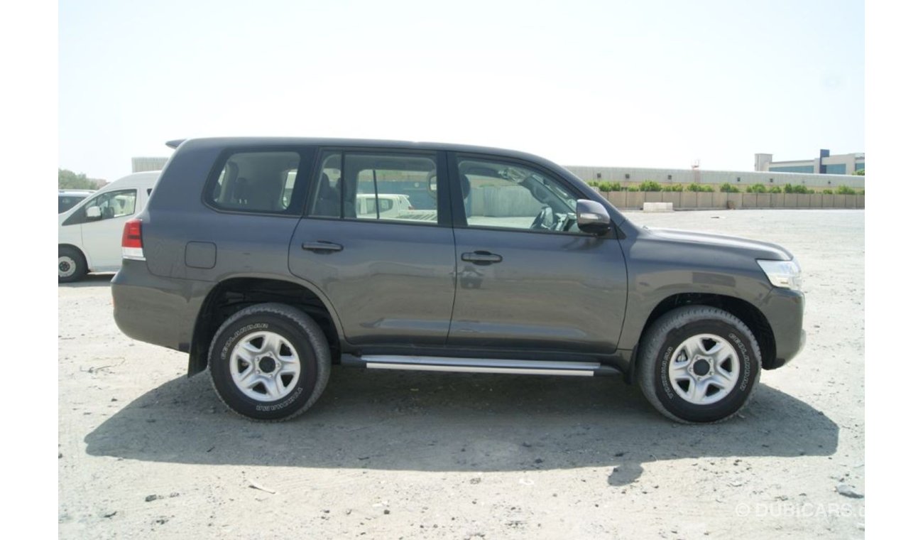 Toyota Land Cruiser 4.5L Diesel GXR 8 Auto