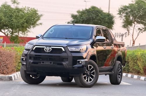 تويوتا هيلوكس GLX تحديثات طراز 2021 ليصبح بتصميم مغامرات 2025، مع خيارات خارجية وداخلية كاملة.