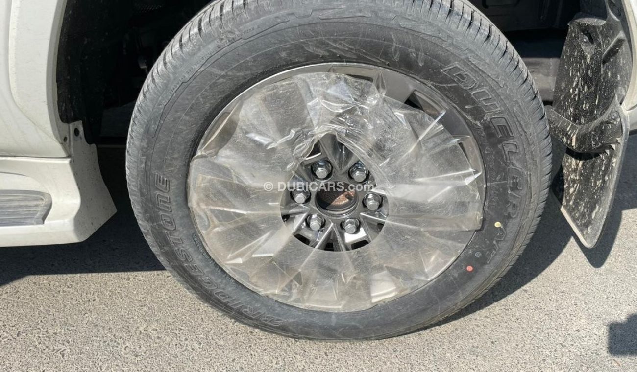 Toyota Land Cruiser 300 3.3L TWIN TURBO DIESEL VX+ 7 SEATER EUROPEAN SPECS