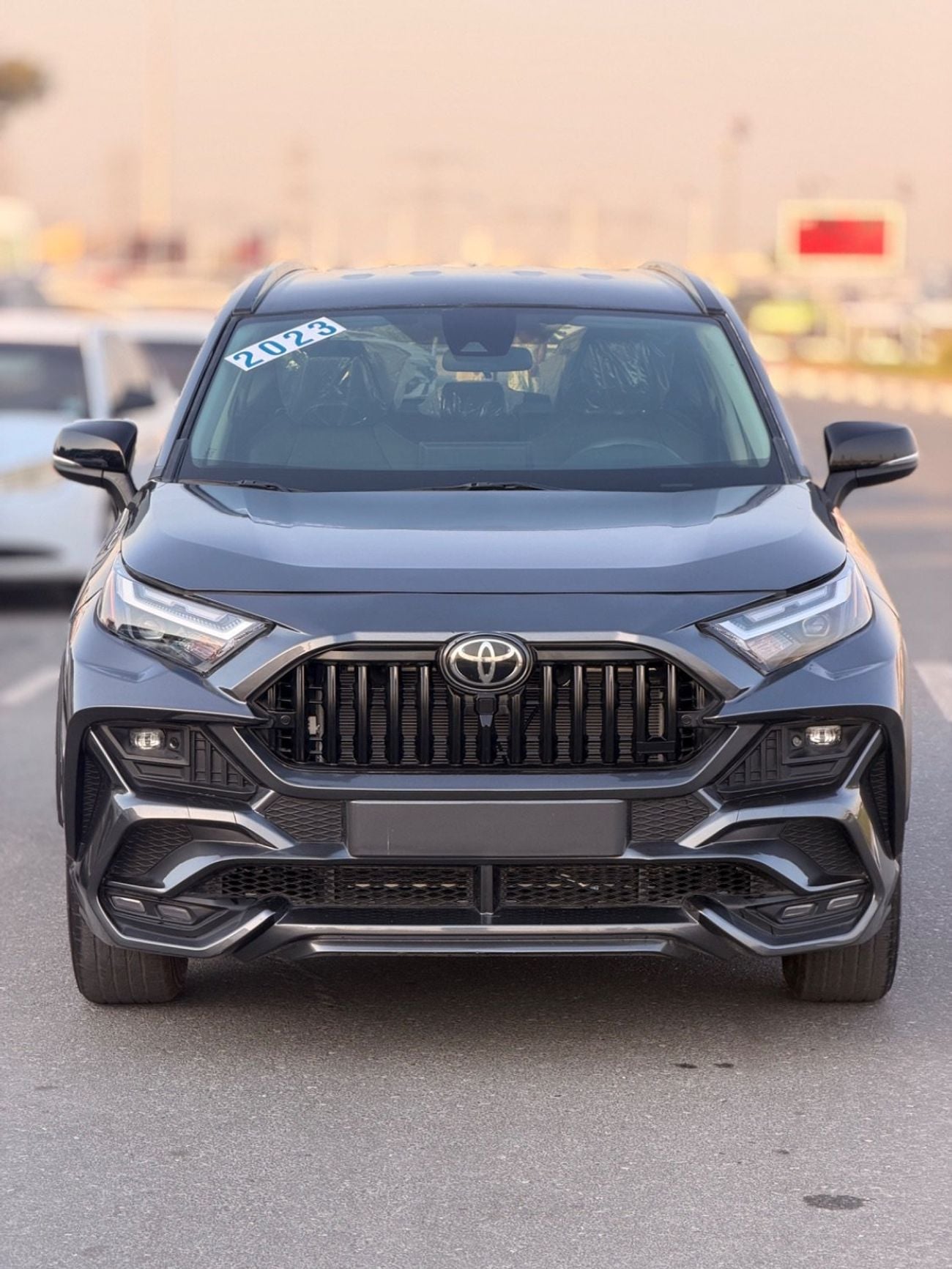 Toyota RAV4 XLE full option
