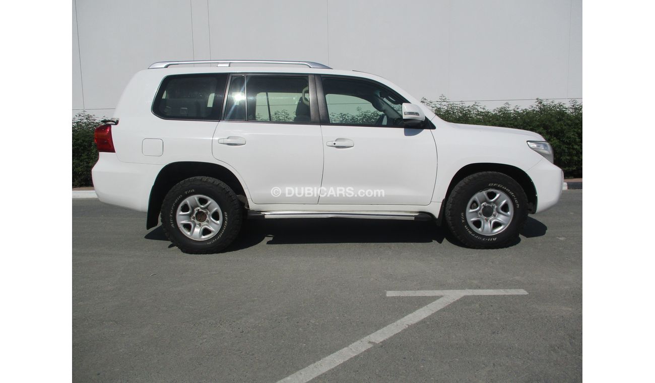 تويوتا لاند كروزر تويوتا لاند كروزر 2013 جي اكس ار جير عادي بدون حوادث او صبغ