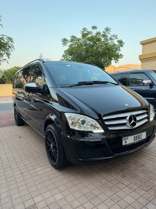 مرسيدس بنز فيانو