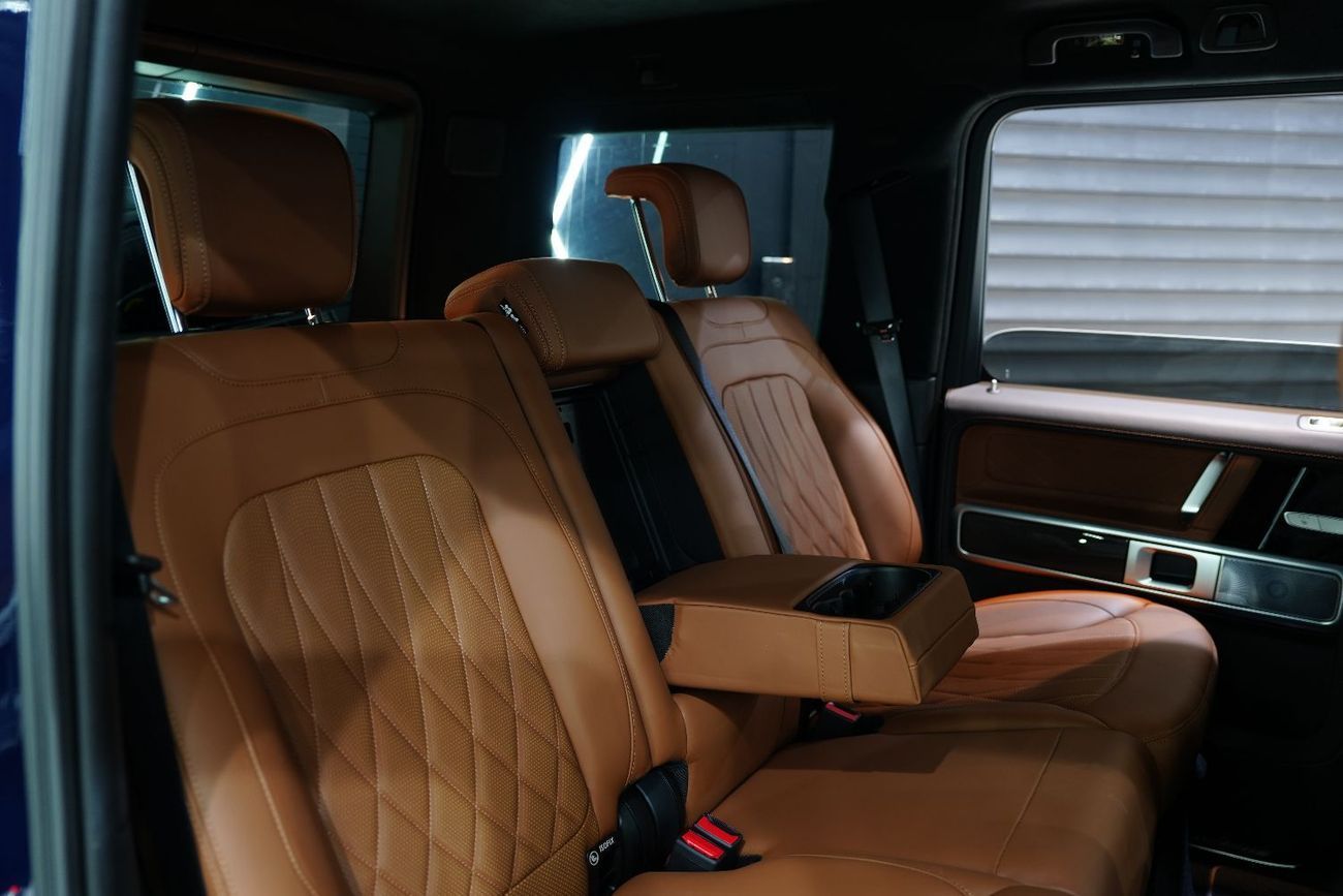 Mercedes Benz G63 AMG 4MATIC SUV Double Night Package, Carbon Fiber Pack, Gargash Warr + Serv!!