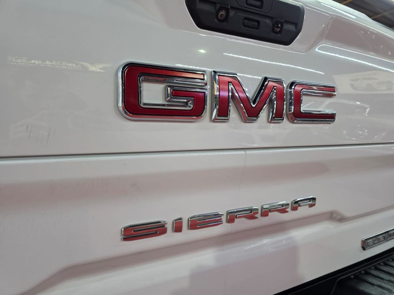 GMC Sierra