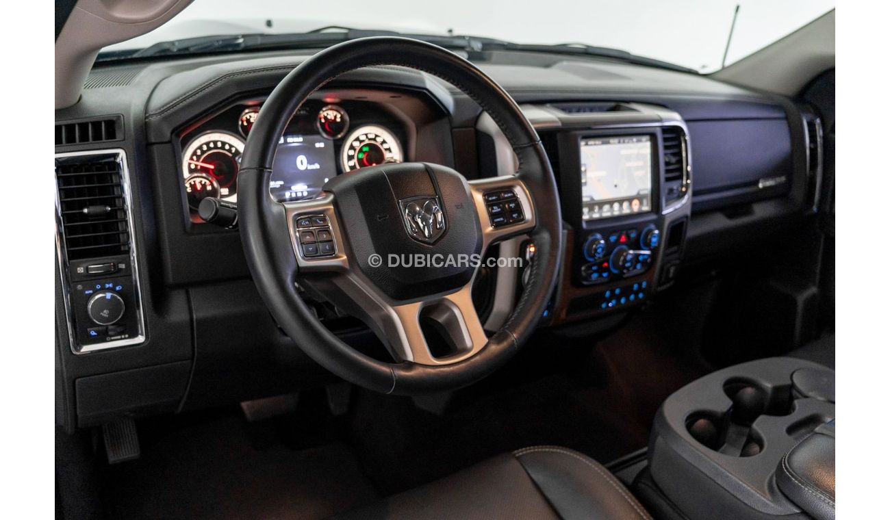 RAM 1500 Laramie Crew Cab 2017 Dodge Ram Laramie Double Cab / Full Dodge Service History & Extended Warranty