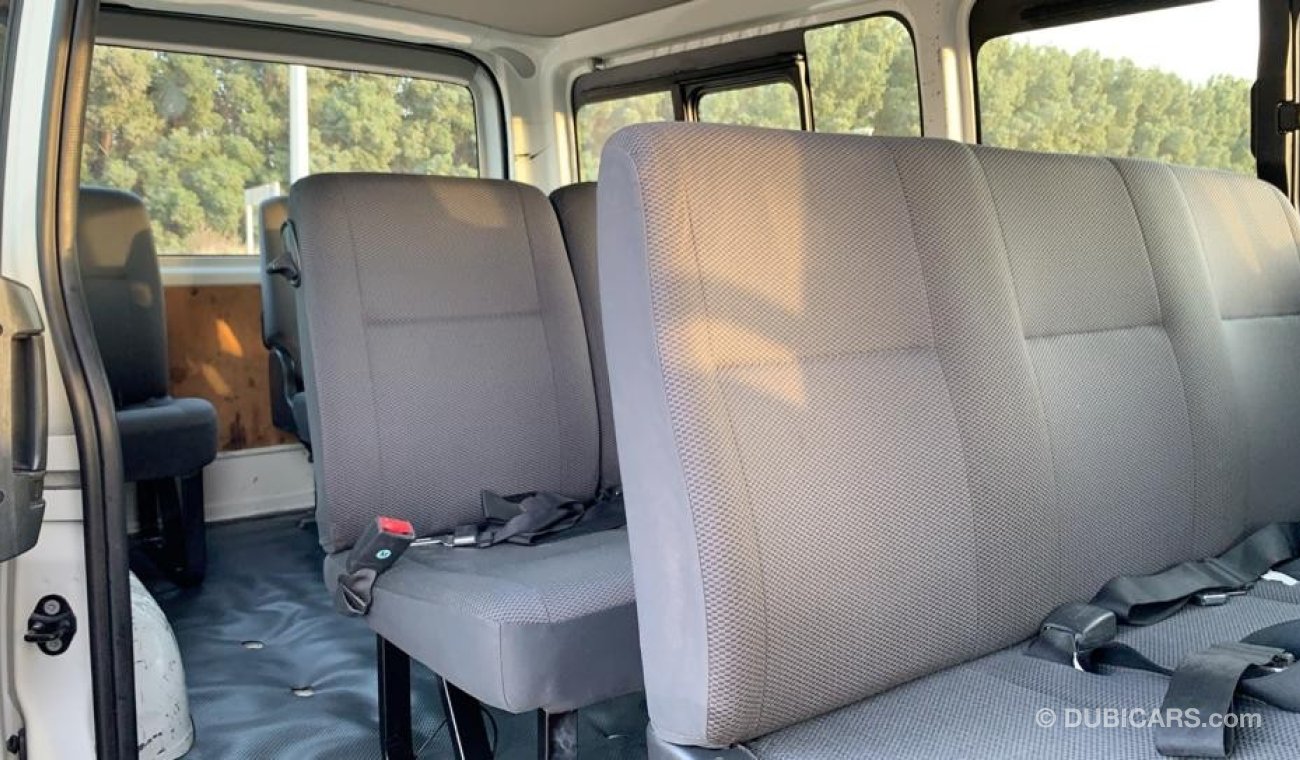 Toyota Hiace 2014 14 Seats Ref#200