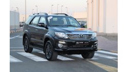 Toyota Fortuner Toyota Fortuner 2015 GCC  6 cylinder No. 1 full option in excellent condition without paint without 