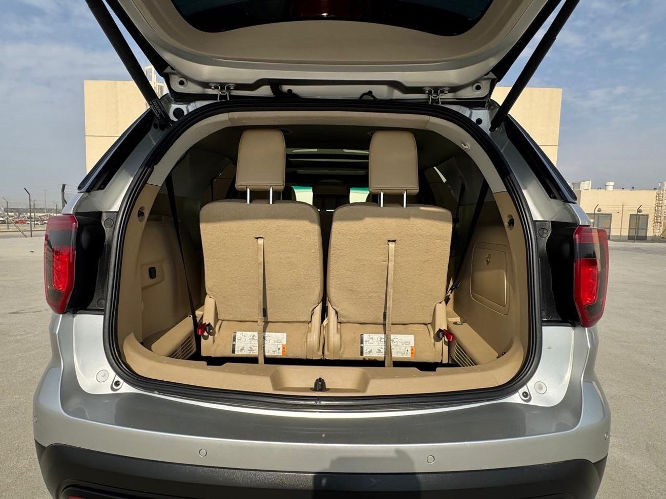 فورد إكسبلورر 2016 Explorer XLT- Panoramic Full Option,GCC