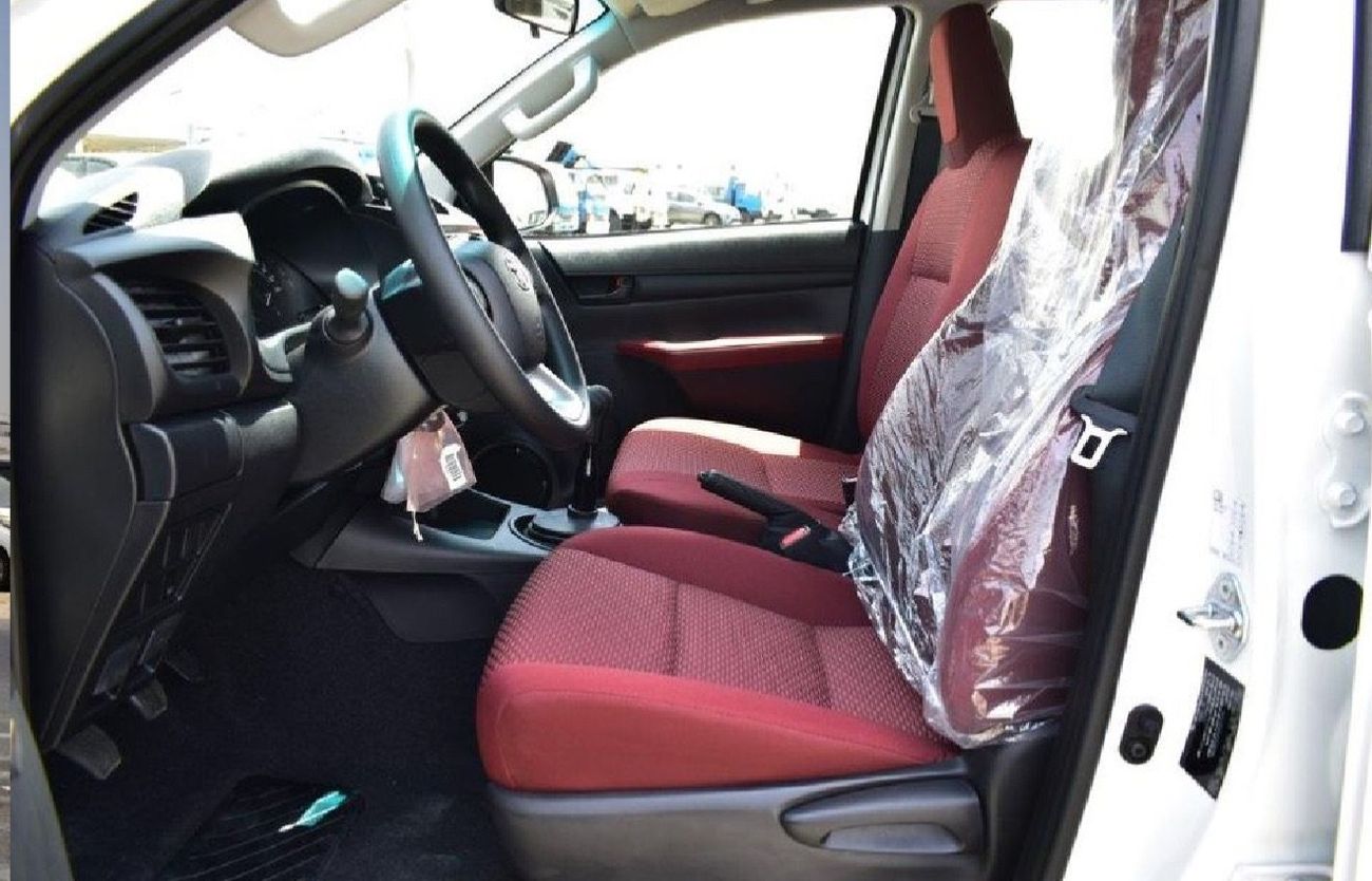 تويوتا هيلوكس 2025 DOUBLE CAB PICKUP DLX-G 2.4L DIESEL 4WD 6-SEATER MANUAL TRANSMISSION