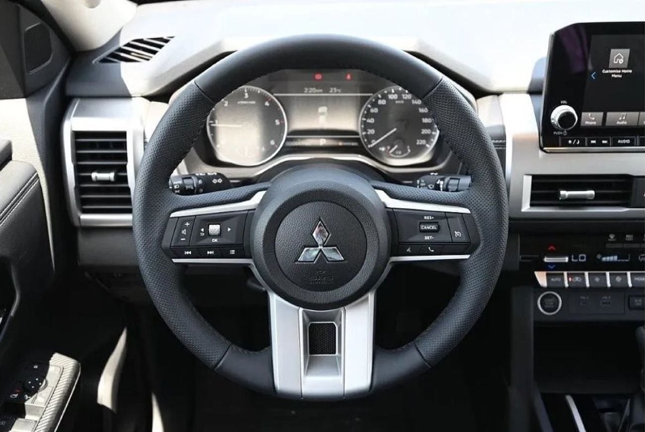 Mitsubishi L200 GLS MITSUBISHI L200 SPORTERO 2.4L DIESEL 2025