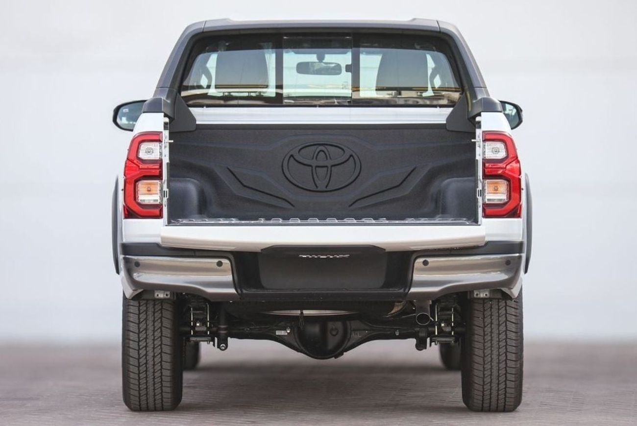 تويوتا هيلوكس Toyota Hilux Adventure 4.0 A/T Patrol