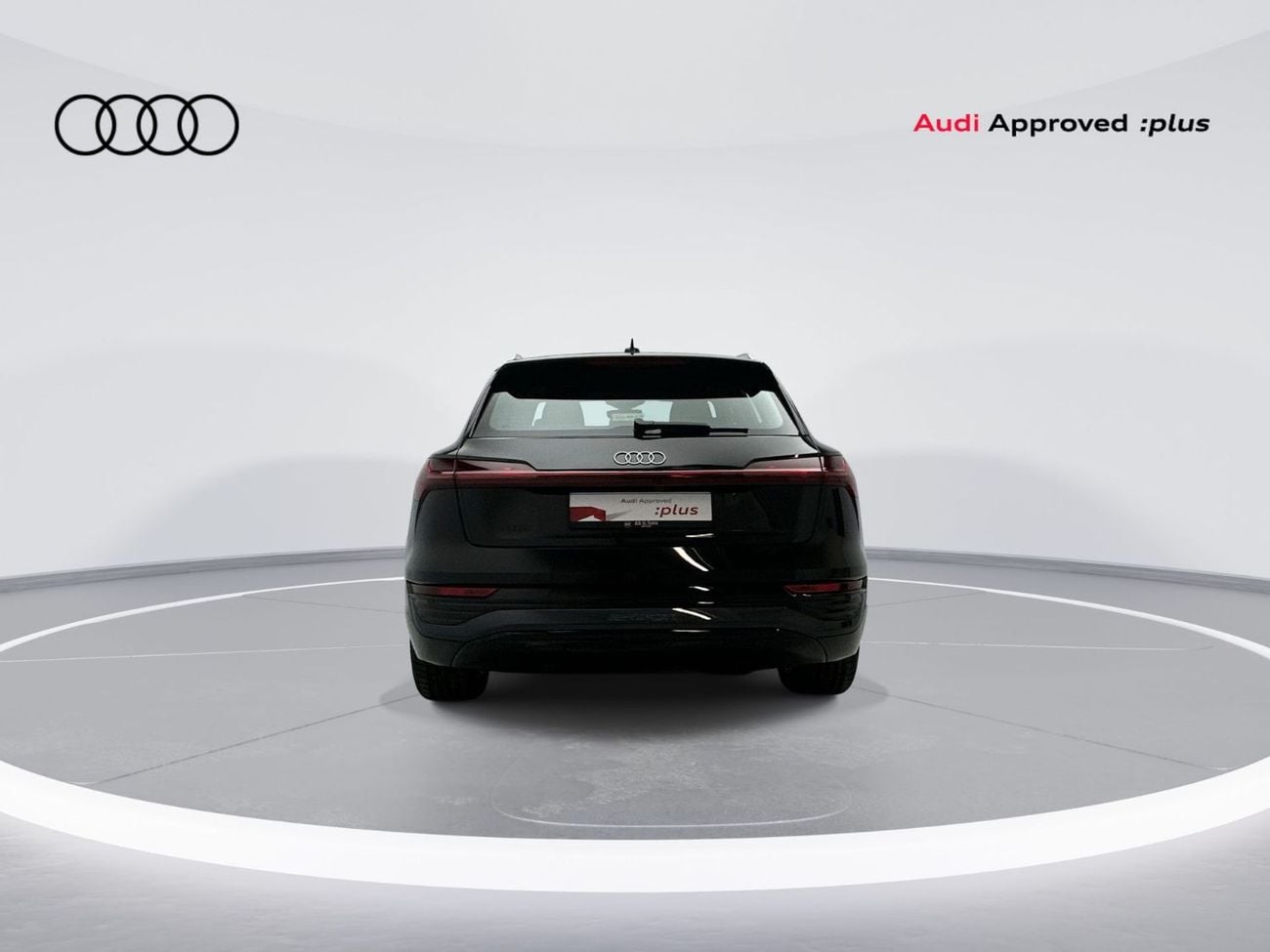 Audi Q8 etron 55 quattro Advanced Q8 Advanced 55 e-tron quat 408hp (Ref# 028490)