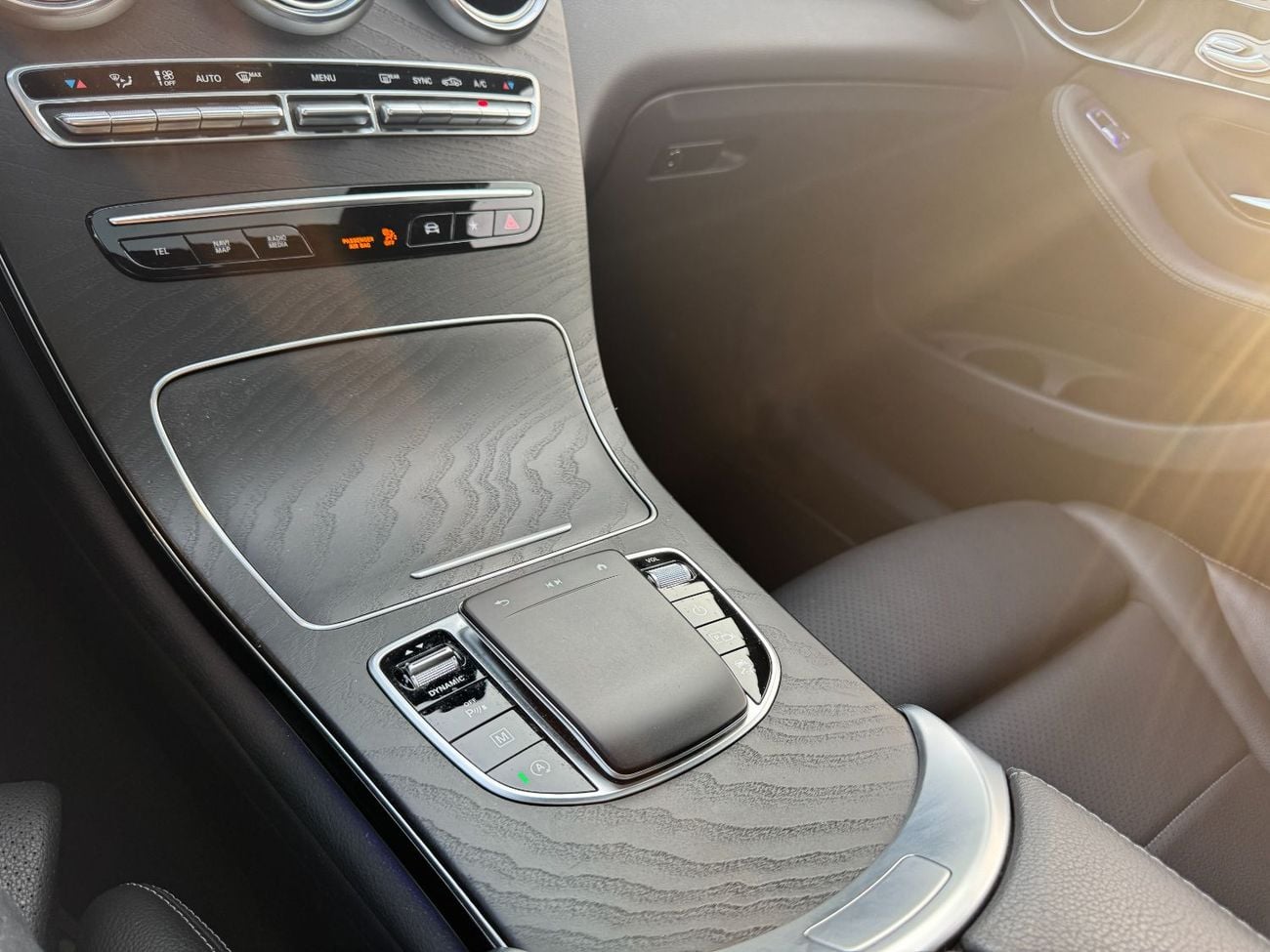 مرسيدس بنز GLC 300 4MATIC كوبيه