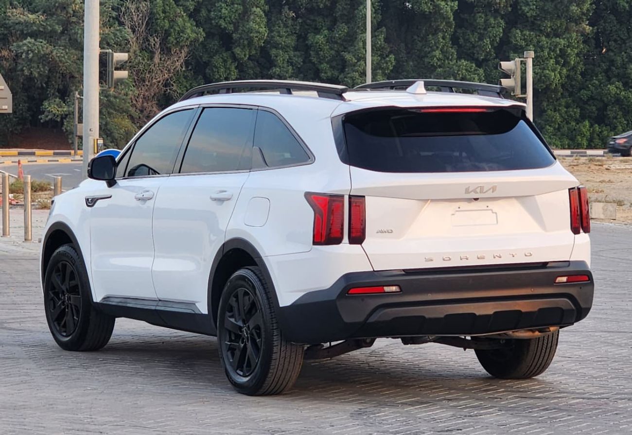 كيا سورينتو Std 2.5L AWD