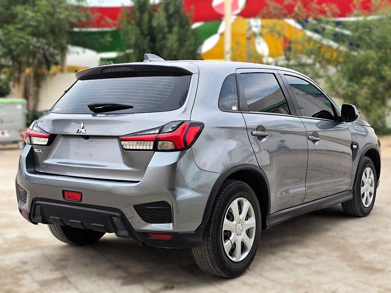 Mitsubishi ASX Low 2.0L FWD USED Mitsubishi Asx 2.0L FWD Gcc 2024 Grey Color