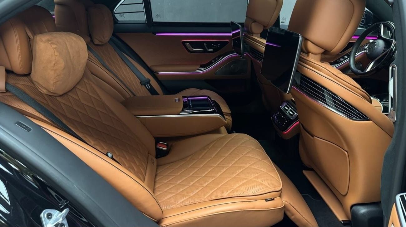 مرسيدس بنز S 580 2023 | GCC Specs | Full Options | Agency Warranty & Service | Low Mileage