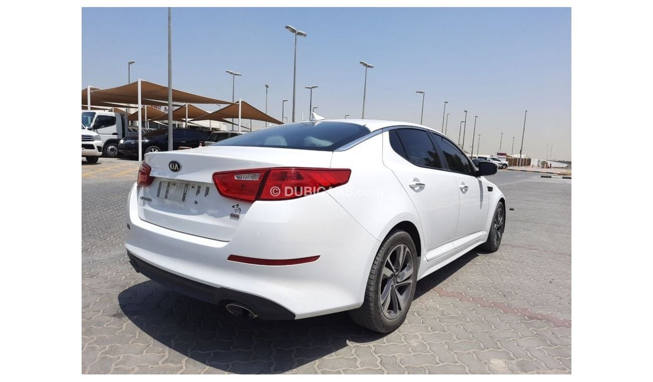 كيا أوبتيما كيا أوبتيما    2015 أمريكية بحالة ممتازة للبيع